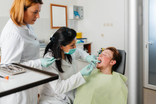 Best Cracked Tooth Emergency Dentist  in Edgewater, NJ